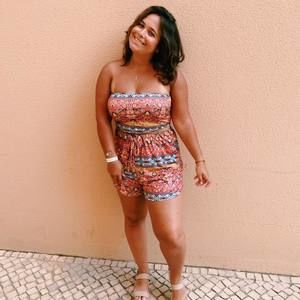 Meet your Posher, Raquel